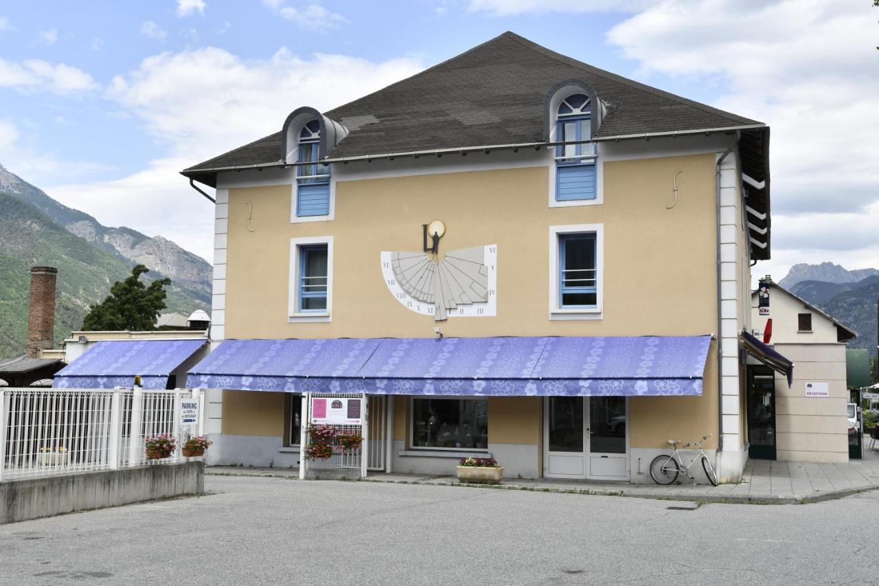 Hotel De La Gare Eygliers Eksteriør billede